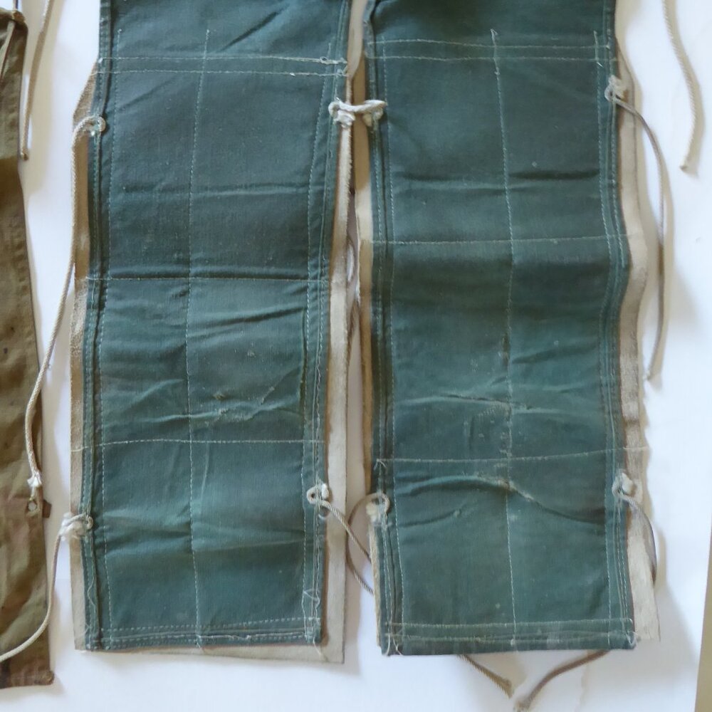 VINTAGE LEATHER CANVAS HAY CARTING WORKING COWBOY FARMER CHAPS (PRE-OWNED) - Picture 8 of 15